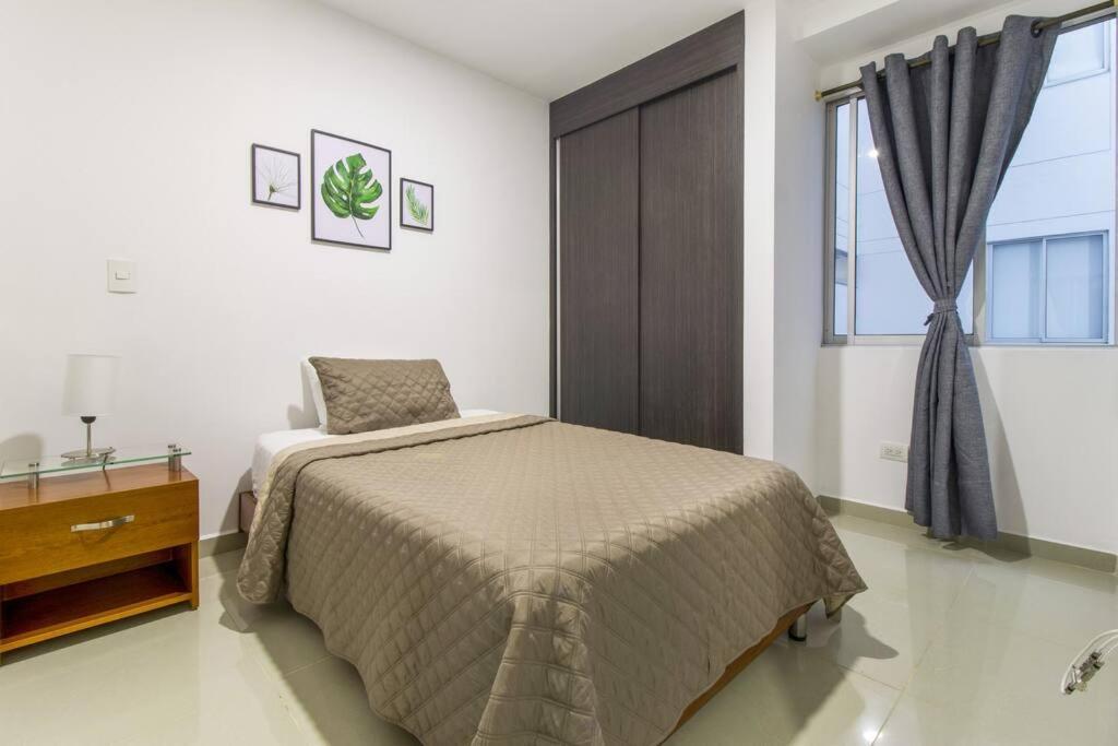 Amplio Apartamento En Calasanz - Estadio Medellín Eksteriør billede