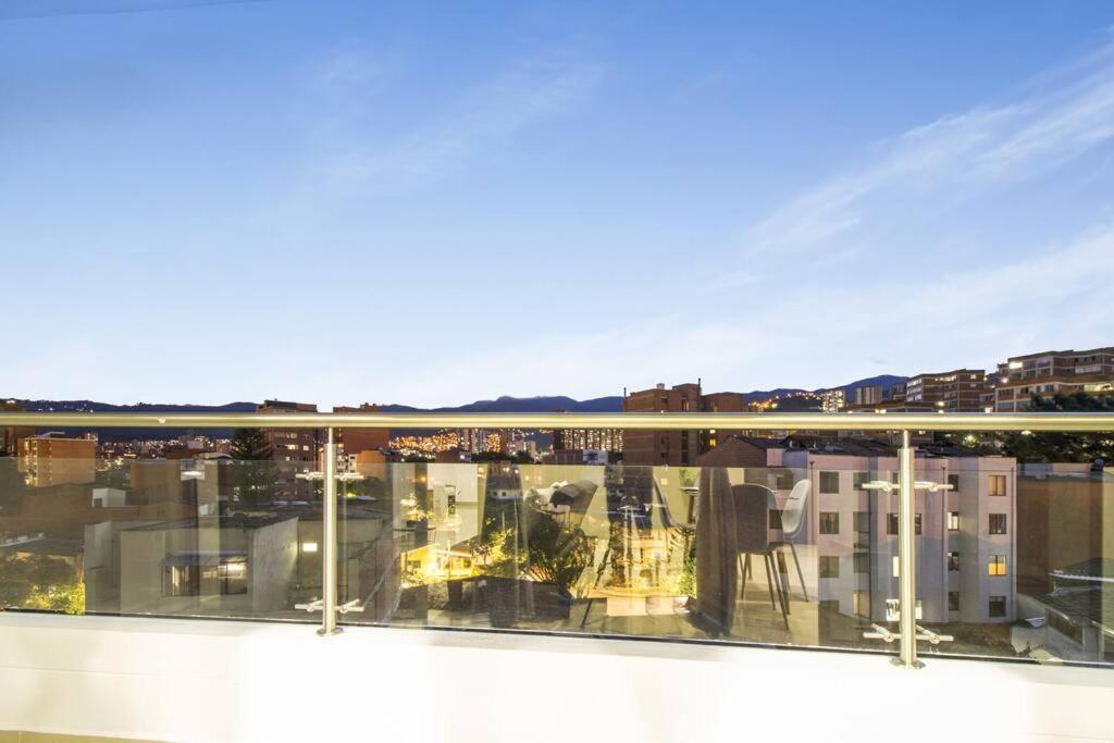 Amplio Apartamento En Calasanz - Estadio Medellín Eksteriør billede