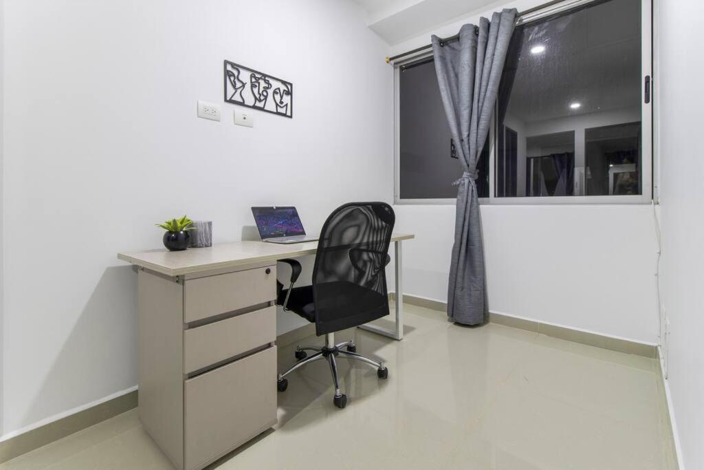 Amplio Apartamento En Calasanz - Estadio Medellín Eksteriør billede