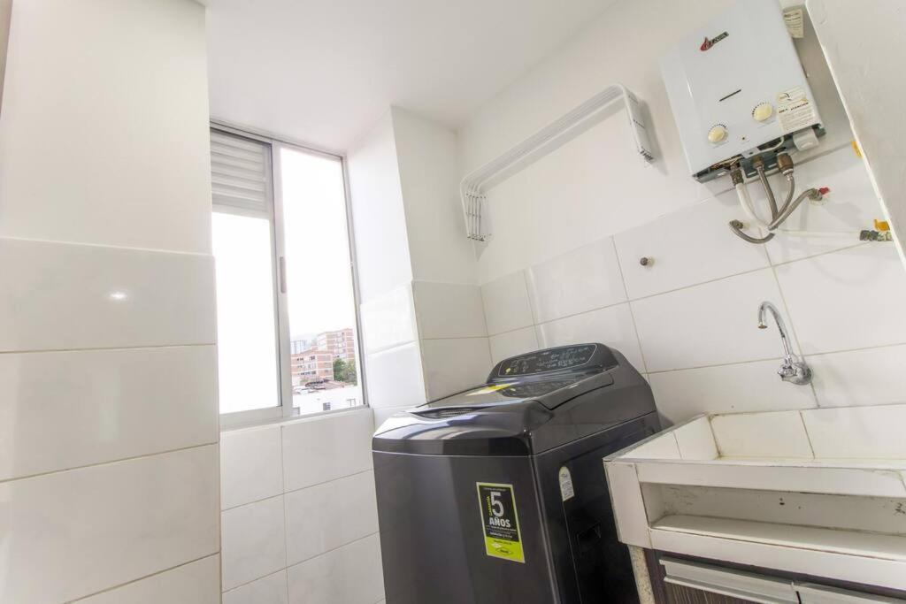 Amplio Apartamento En Calasanz - Estadio Medellín Eksteriør billede