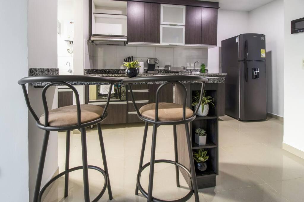 Amplio Apartamento En Calasanz - Estadio Medellín Eksteriør billede