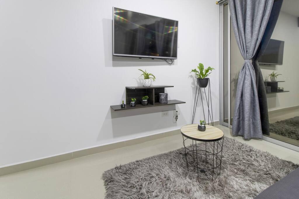 Amplio Apartamento En Calasanz - Estadio Medellín Eksteriør billede